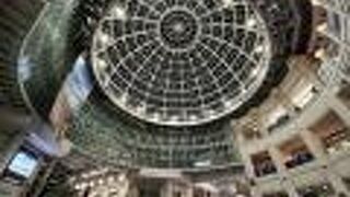 高松丸亀町壱番街前ドーム広場