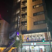 1Fはセブンイレブンで便利