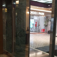 rokko parkもすぐ。大理石の空間。