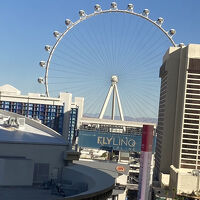 リンクの観覧車は比較的新しい景色