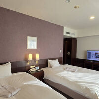 シモンズの140幅のベッド