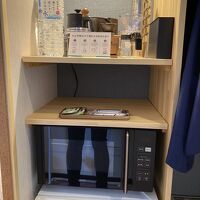 コーヒーミルと電子レンジ