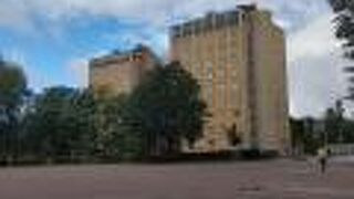 テーロ タワーズ