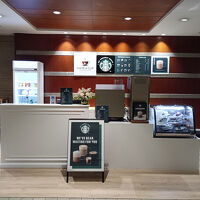 ロビーにあるスタバ