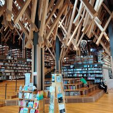 雲の上の図書館