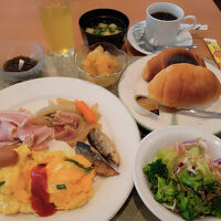 和洋バイキングの朝食