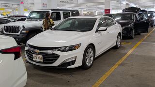 ハーツレンタカー (ホノルル空港店)