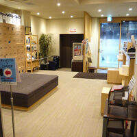 １階ロビー・フロント