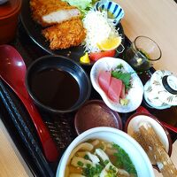 レストラン昼食