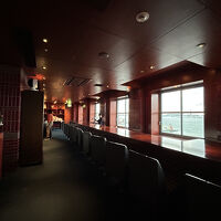 クラブラウンジ内