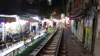 ハノイ トレインストリート