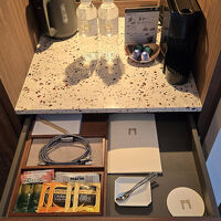 コーヒー、紅茶、緑茶、ミネラルウォーター