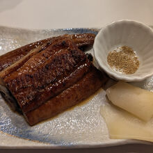 コース料理の鰻