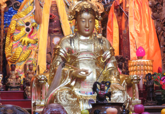 八極の金母は・・・