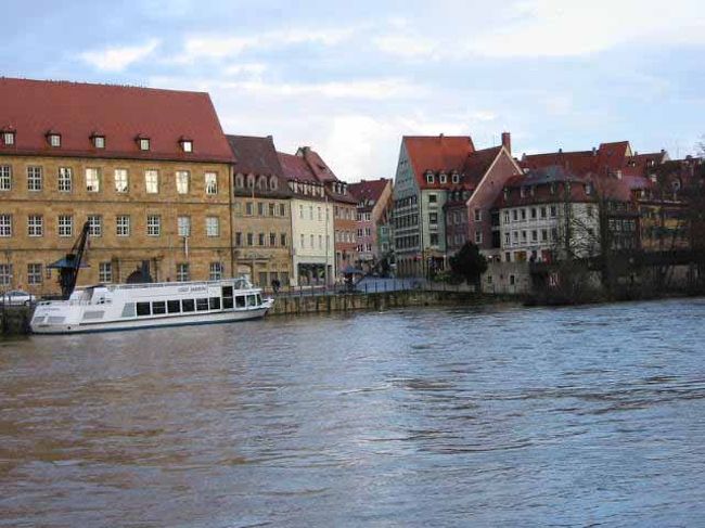 ドイツの小ベニス「バンベルク」です。戦災を免れ、中世の姿をそのままに残す世界遺産に指定された街。