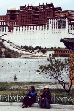 ★ちょっと昔の中国とネパール（１）チベット自治区、ラサ周辺