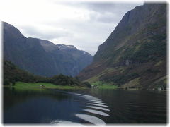 フィヨルドを見にノルウェーへ?「ソグネフィヨルド」