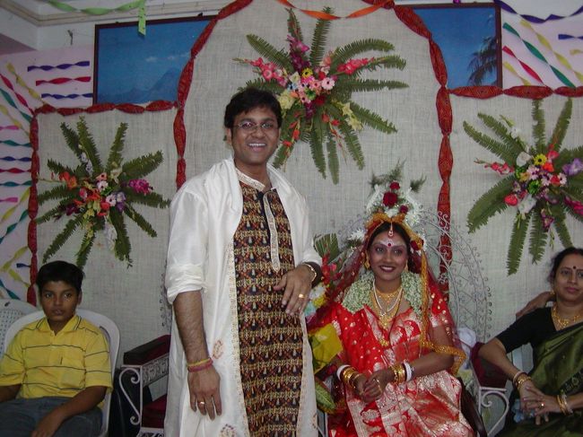 インドのカルカッタで友人の結婚式に参加してきました、インドベンガルの結婚式をご紹介いたします。 