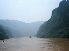 桂林・石林と三峡下りの旅［巻2］≪三峡下り観光の巻　その１≫