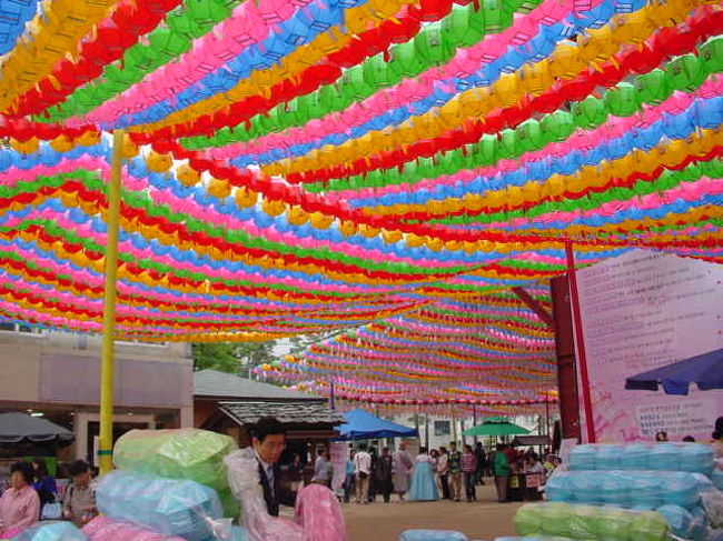 5月8日 ヨンドゥン チュクチェ ちょうちん祭り のモヨウ ソウル 韓国 の旅行記 ブログ By Sarangbangさん フォートラベル