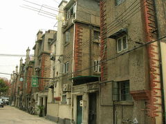 上海・復興路を行く・重慶公寓からヤオハンまで