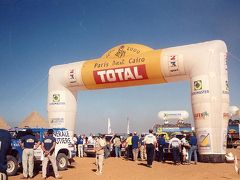 2000年のラリーはパリーカイロ　！ Rally  Paris-Cairo in 2000