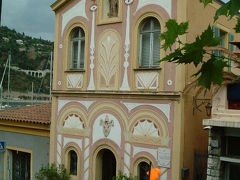 「フランスで最も美しい村」を訪ねて?