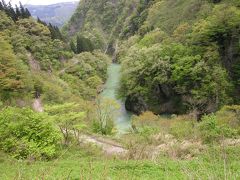 ２００２年４月２７日五箇山・荘川桜　その１（相倉）