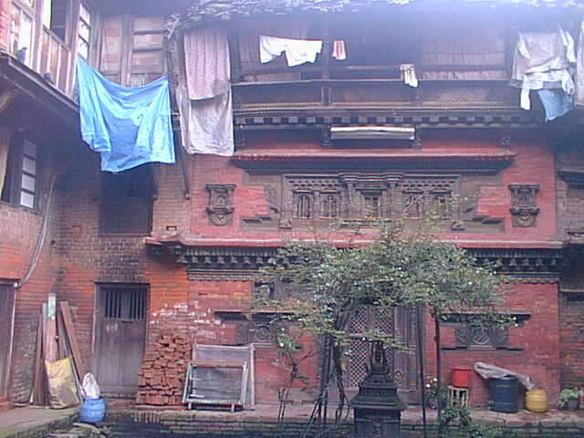 Nepal  ネパールってお祭りがいっぱ～い♪(3/14)　危機に瀕する世界遺産＆ドゥワリカズ・ホテル