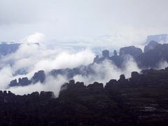 ギアナ高地からオラ！　（２）カバナヤンとカナイマ（エンジェルフォール・フライト）