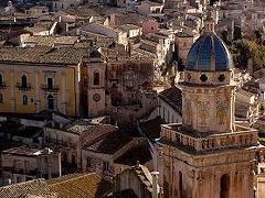 ★シチリア島、車旅（３）バロック建築の古都、ラグーザへ
