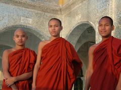 ミャンマー−悠久の文化と独裁と…?マンダレー