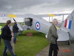 友人夫婦とイギリスの旅『ケンブリッジと複葉機』