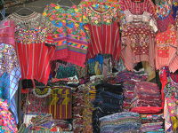 グアテマラの民族衣装を見て欲しい！