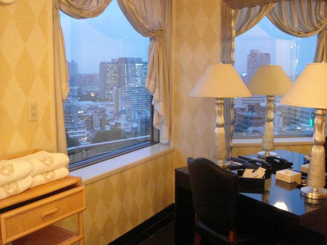 帝国ホテルのスィートルームに宿泊してきました。<br />のんびりとお部屋でくつろいできました!