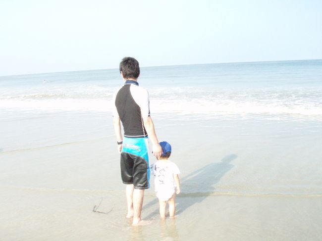 一泊二日で家族三人で志摩へ行ってきました。<br />親父の本当の目的はサーフィンですが、一応家族旅行らしく<br />パルケにもいきました。