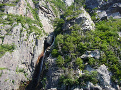 カナダ、世界遺産グロス・モーン国立公園（何億年もの地層が見える場所）