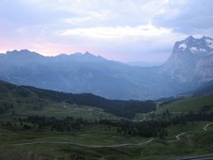 スイスアルプス絶景ハイキング　その４６クライネシャイデックからの夕景色