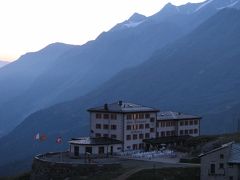 スイスアルプス絶景ハイキング　その５３思い出に残る山岳ホテル?・・リッフェルベルグ