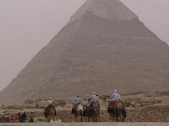 中東子連れ旅 1・ピラミッドとカイロ市内観光