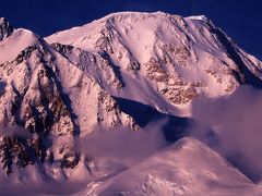 アラスカ・コディアック島・デナリ山・マッキンリー山をセスナで