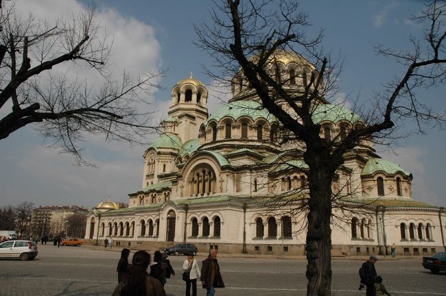 日本・ブルガリア国際版画展がブルガリアの首都・ソフィアで開催されました。ソフィアの名所旧跡を訪れた時の観光記です。