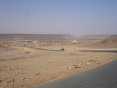 Chingetti - Nouakchott  灼けつく様な砂漠の道路