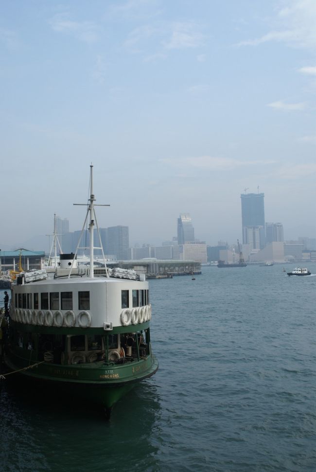 02. 中環(Central)のStar Ferry Pierにお別れ