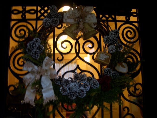 世界のクリスマス　２００６開催中の山手西洋館<br /><br />「ベーリックホール」はドイツ風　森と暖炉と家族のぬくもり<br />「エリスマン邸」はデンマーク　おとぎの国のクリスマス<br /><br />をイメージして演出されています。<br />