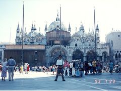 フランクフルト滞在中に訪れた国。　イタリアのフィレンツェ、ベネツィア、ミラノ。
