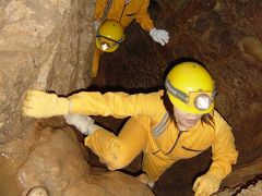 龍河洞洞窟探検