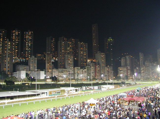 香港・マカオの競馬を見に行ってきました。