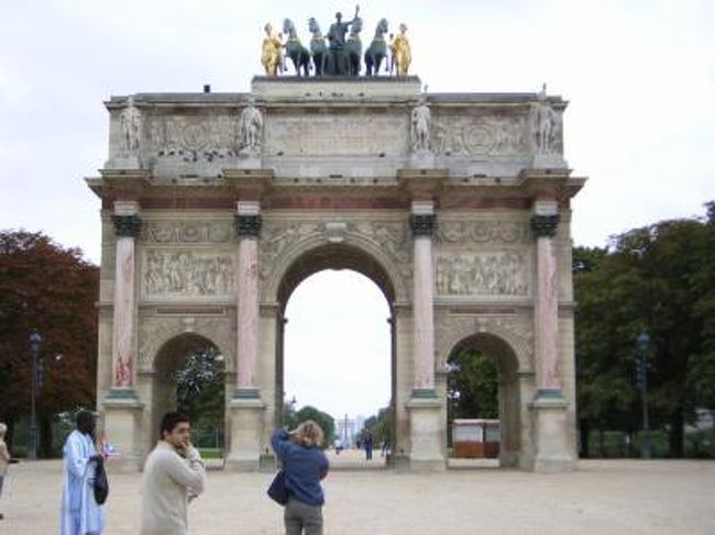 パリの町歩き 2 都市軸を西に向かって歩く パリ フランス の旅行記 ブログ By スキピオさん フォートラベル パリの町歩き 2 都市軸を西に向かって歩く パリ フランス の旅行記 ブログ By スキピオさん フォートラベル