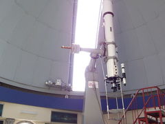 1.月光天文台の２０ｃｍ屈折望遠鏡で太陽黒点観測